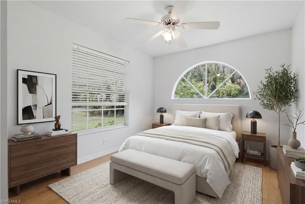 150 Logan Blvd N, Naples, FL 34119 Photo