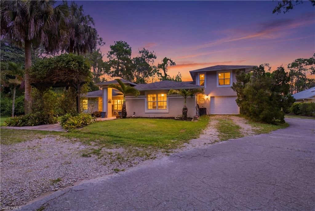 150 Logan Blvd N, Naples, FL 34119 Photo