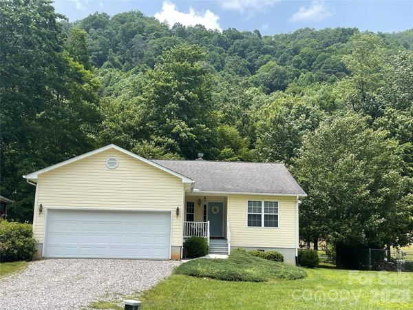 118 Whitewater Drive , Maggie Valley, NC 28751