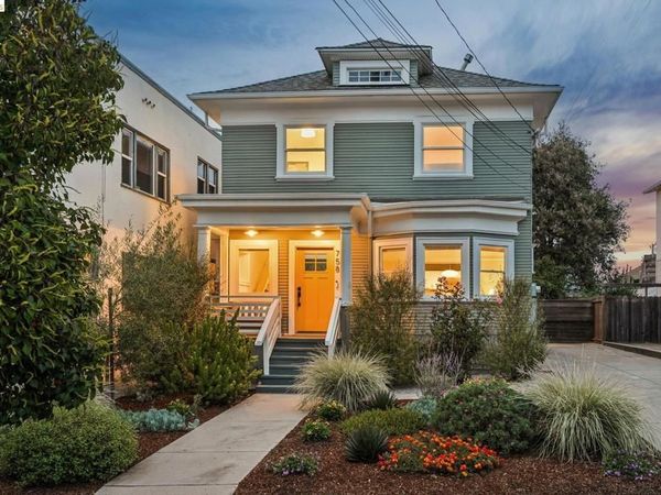 758 61St St, Oakland, CA 94609