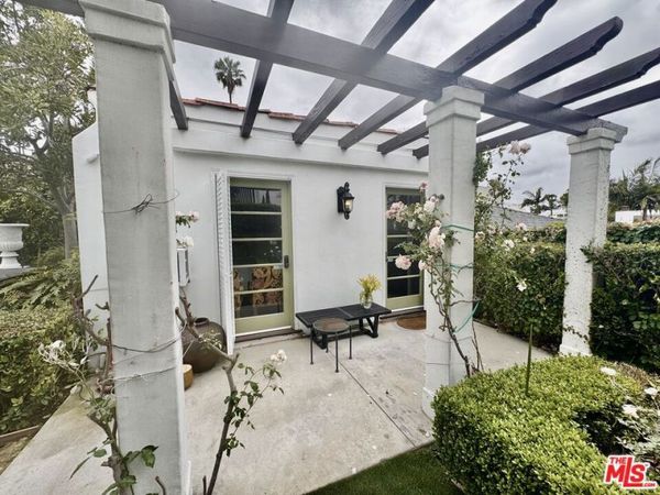 921 S Spaulding Avenue, Unit Guest, Los Angeles, CA 90036