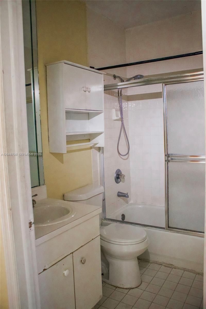 16102 NW 22nd St, Pembroke Pines, FL 33028 Photo