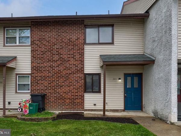 341 GREENLAND DRIVE , LANCASTER, PA 17602