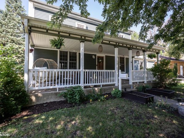 707 N 4th Street, Clear Lake, IA 50428