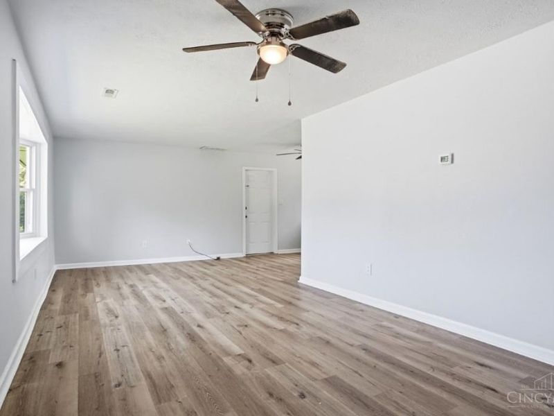 2527 Washington Avenue, Colerain Township, OH 45231 Photo 5