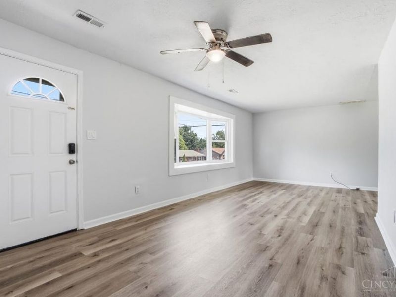 2527 Washington Avenue, Colerain Township, OH 45231 Photo 6