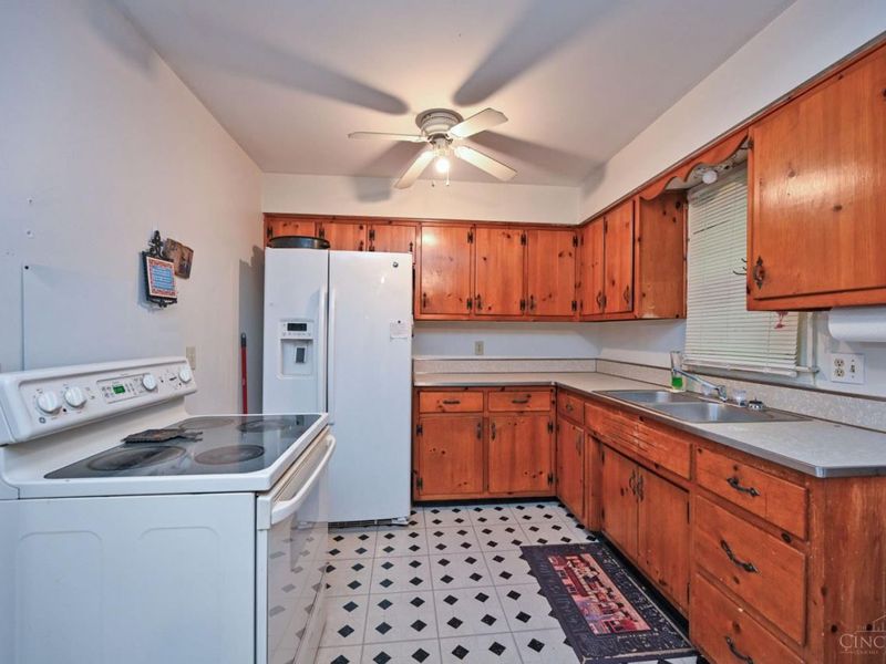 2401 St Rt 132, New Richmond, OH 45157 Photo 12
