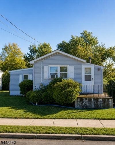 619 Park Ave, Piscataway, NJ 08854 Main Photo