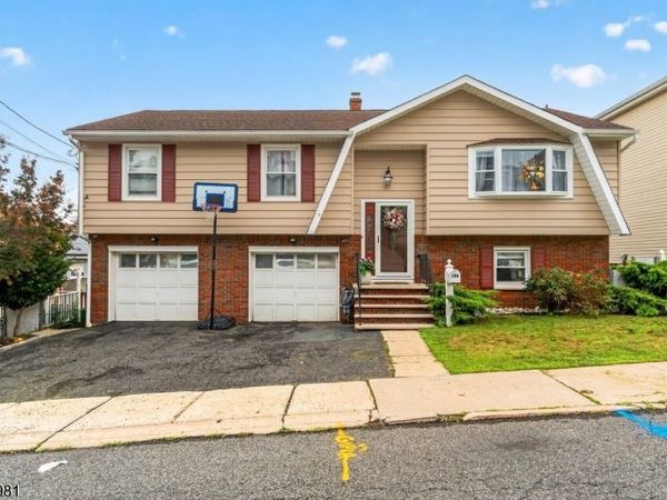 296 N 12Th Pl, Prospect Park, NJ 07508