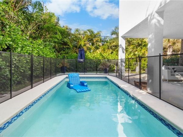 719 Park AVE , NAPLES, FL 34110
