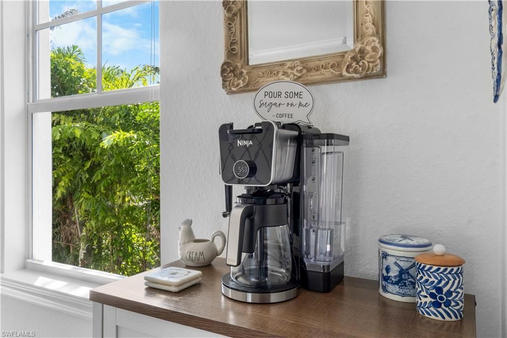 719 Park Ave , Naples, FL 34110 Photo