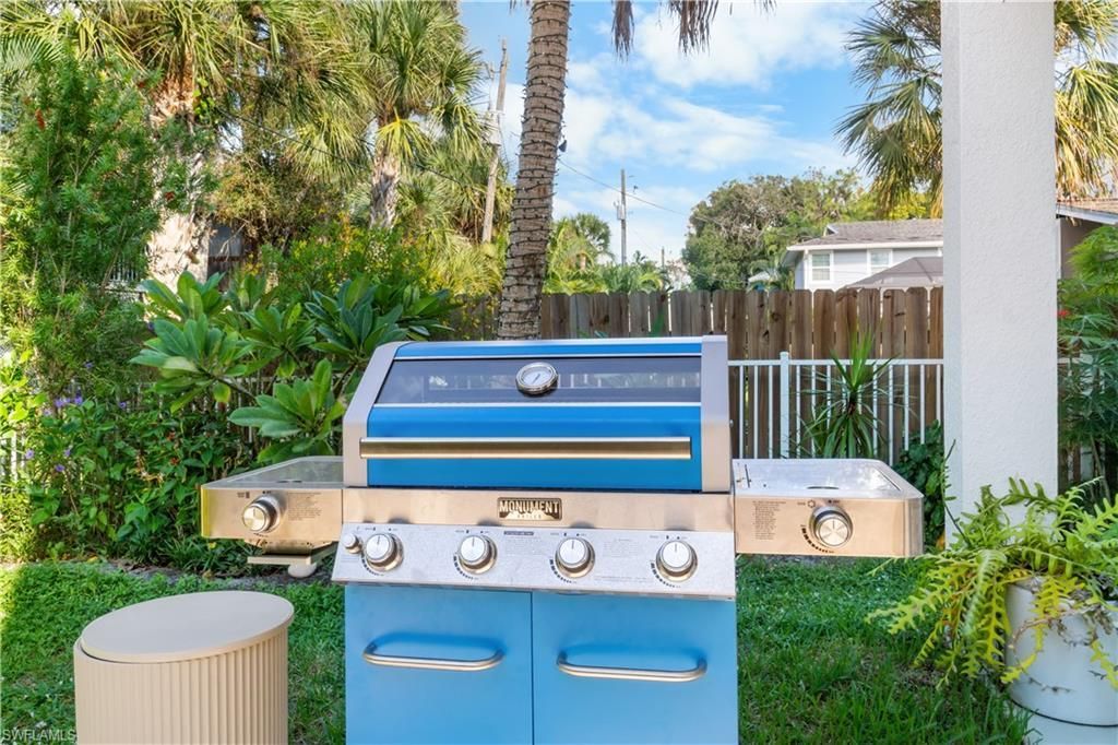 719 Park Ave , Naples, FL 34110 Photo