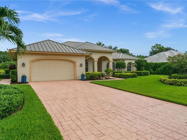 2027 Castle Garden LN , NAPLES, FL 34110