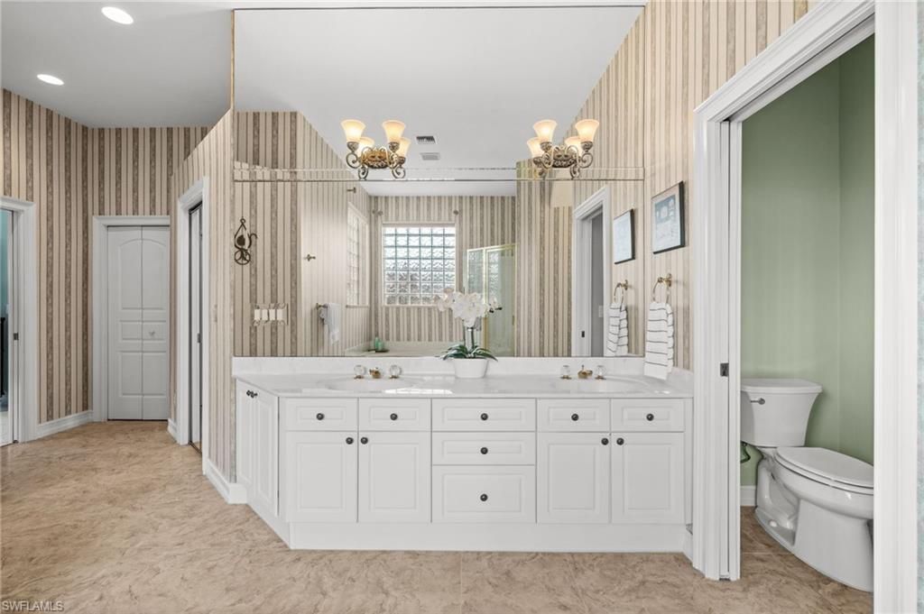 2027 Castle Garden Ln , Naples, FL 34110 Photo
