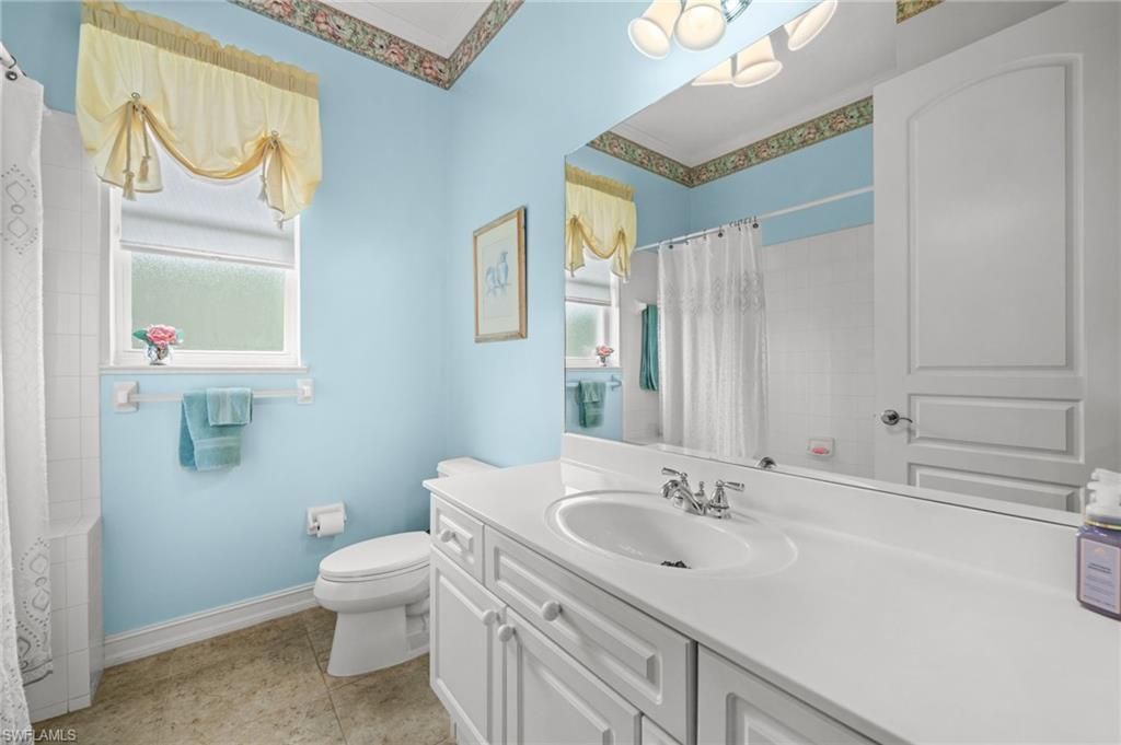 2027 Castle Garden Ln , Naples, FL 34110 Photo