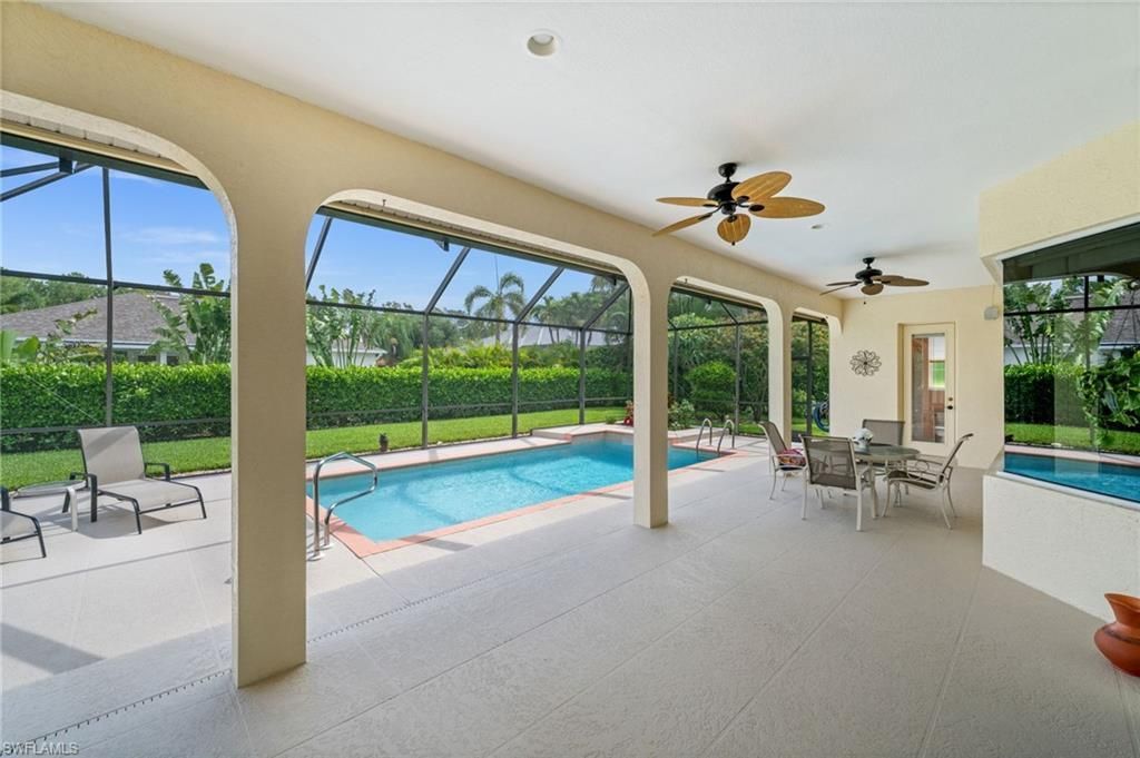 2027 Castle Garden Ln , Naples, FL 34110 Photo