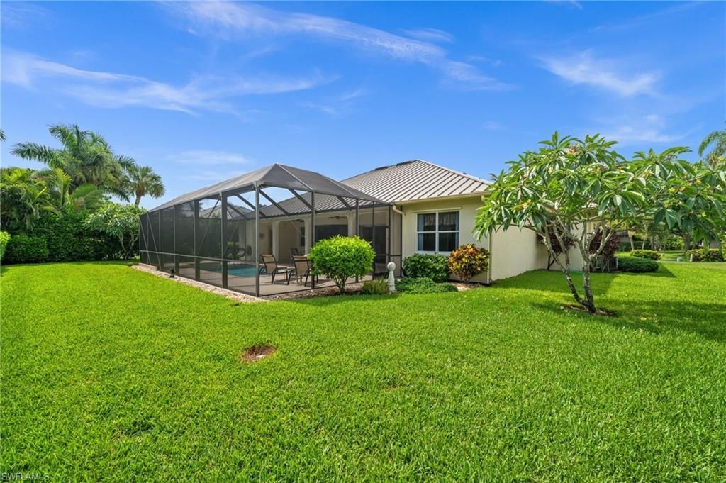 2027 Castle Garden Ln , Naples, FL 34110 Photo