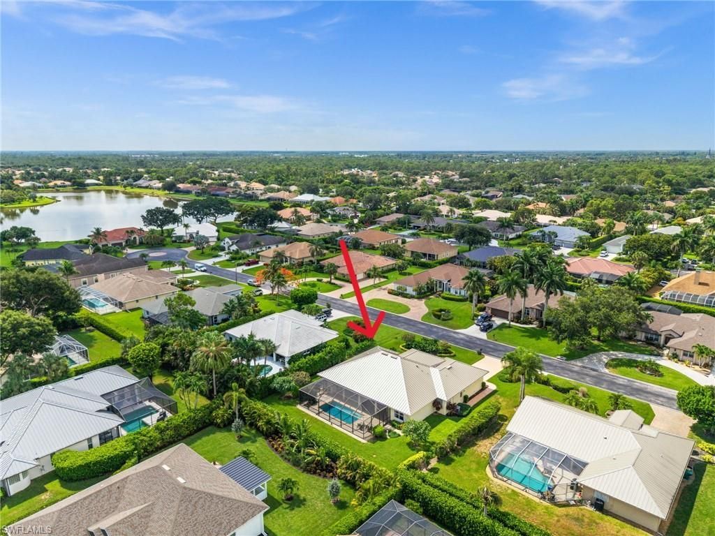 2027 Castle Garden Ln , Naples, FL 34110 Photo