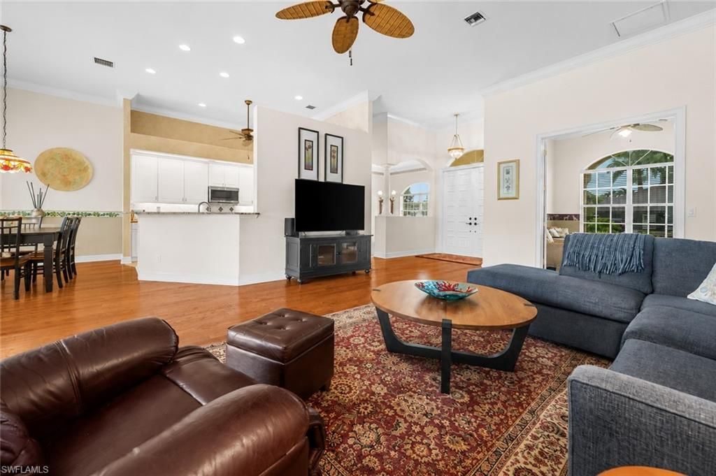 2027 Castle Garden Ln , Naples, FL 34110 Photo