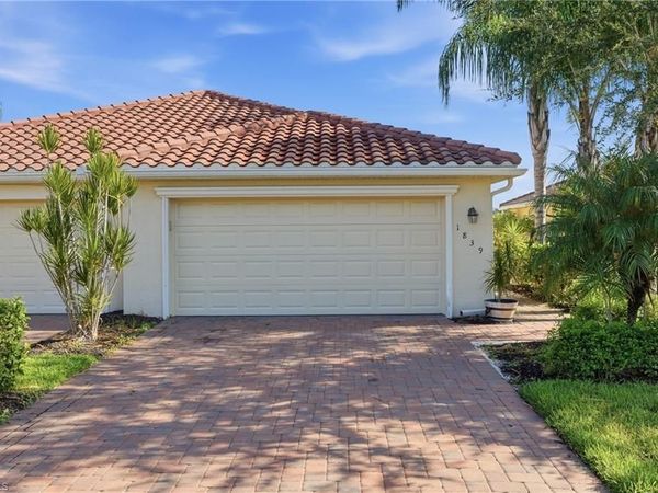 1839 Alameda DR, NAPLES, FL 34120