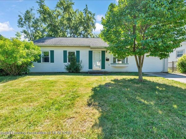3119 Continental Drive, Lansing, MI 48911