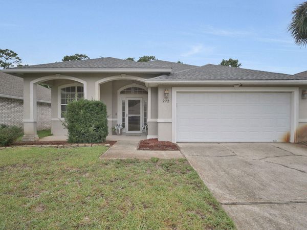 272 Tecumseh Lane, Mary Esther, FL 32569