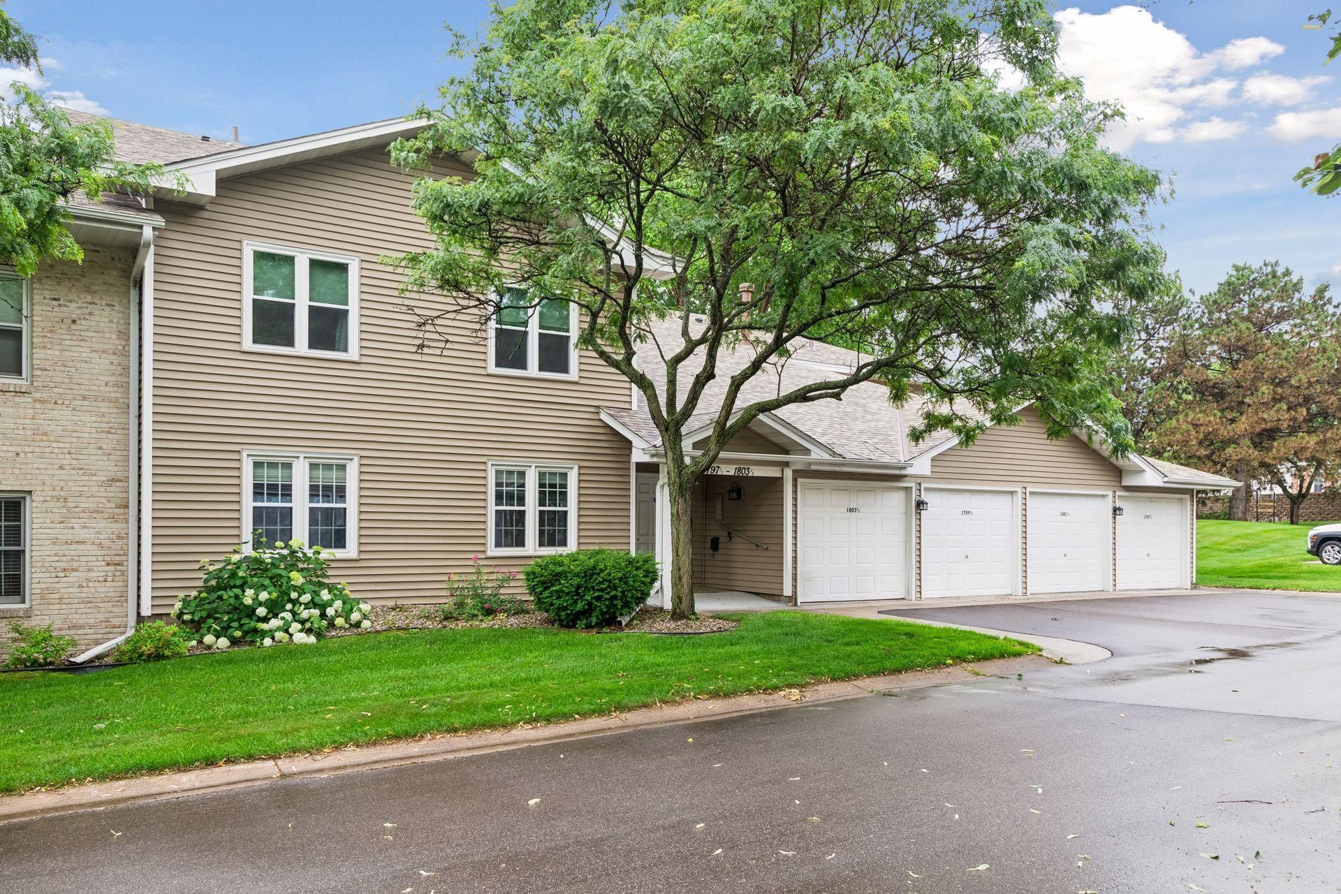 1799 1/2 County Road E E, White Bear Lake, MN 55110