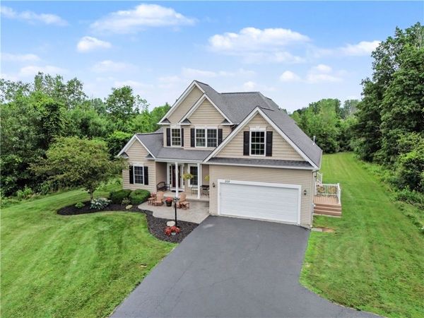 202 Bromley Road, Churchville, NY 14428