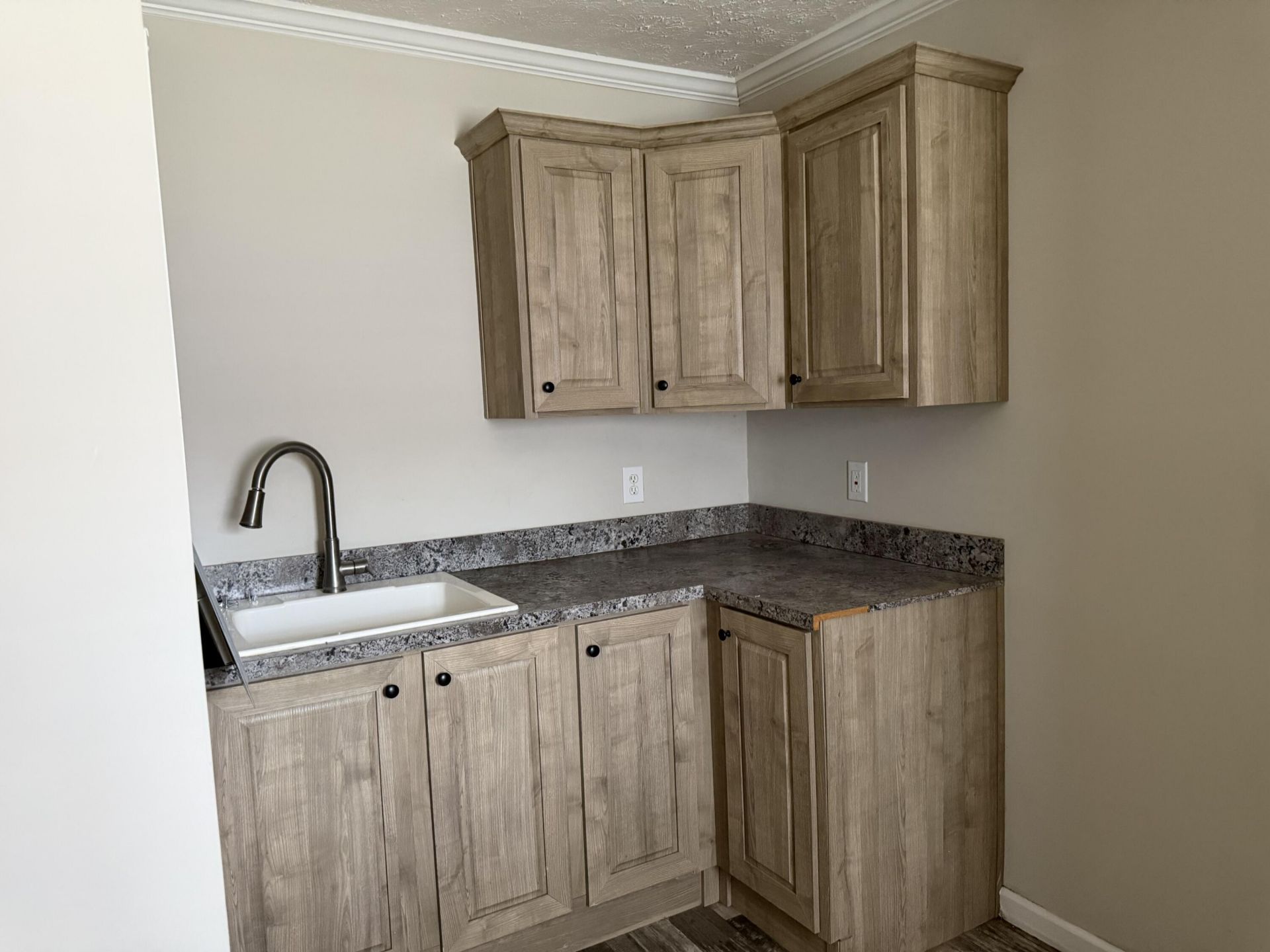146 Whistletop Lane Photo 26