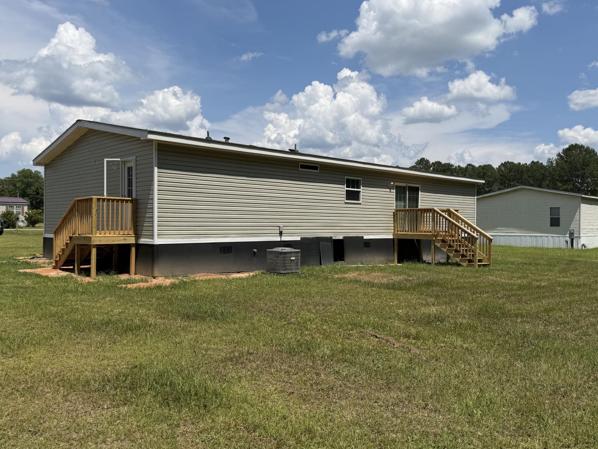 146 Whistletop Lane Photo 4