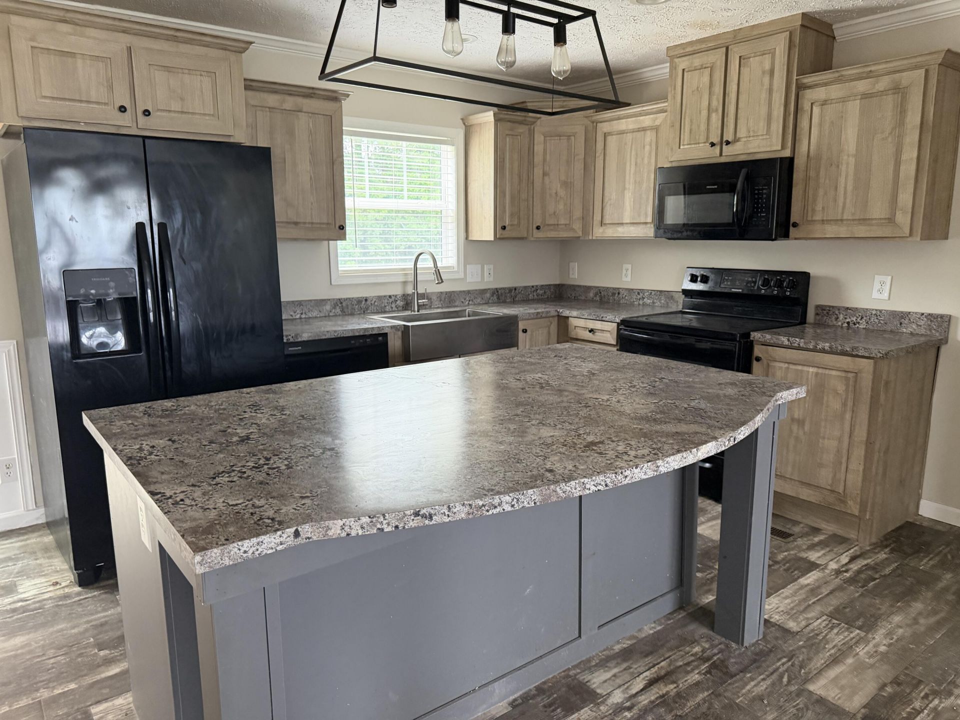 146 Whistletop Lane Photo 8