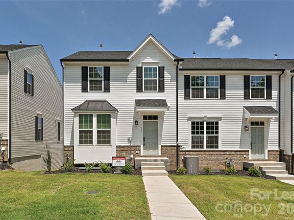 7637 Griffins Gate Drive SW, Concord, NC 28025
