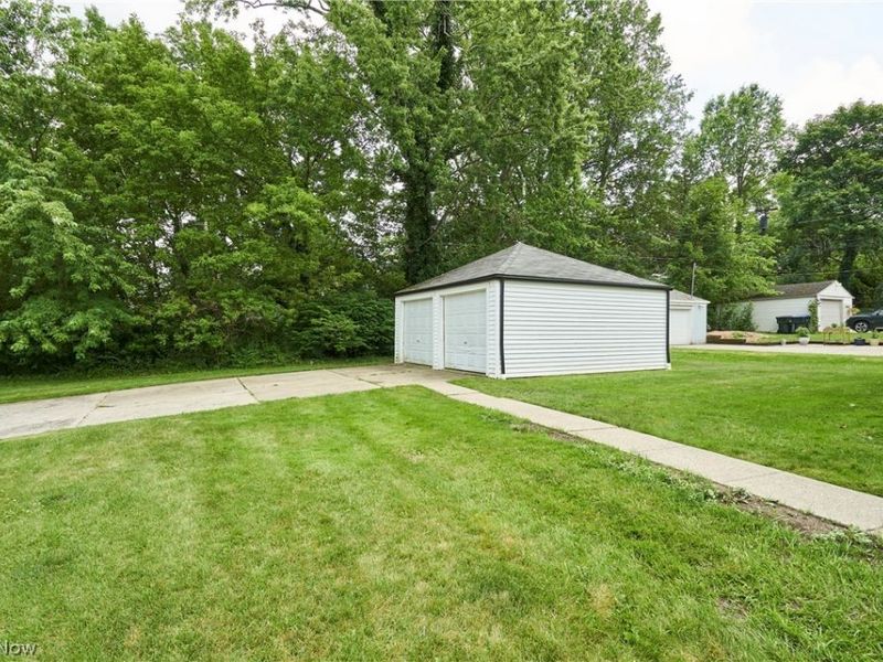 2497 21st Street , Cuyahoga Falls, OH 44223 Photo 12