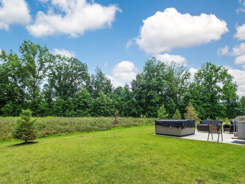 7024 McQueen Drive NW, Pickerington, OH 43147 Photo 2