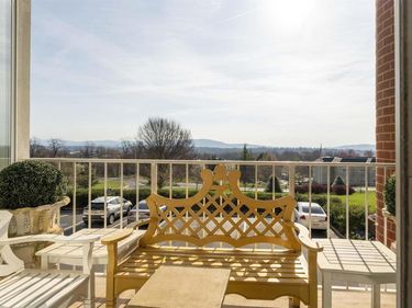 500 CRESTWOOD DR, Unit 1208, CHARLOTTESVILLE, VA 22903