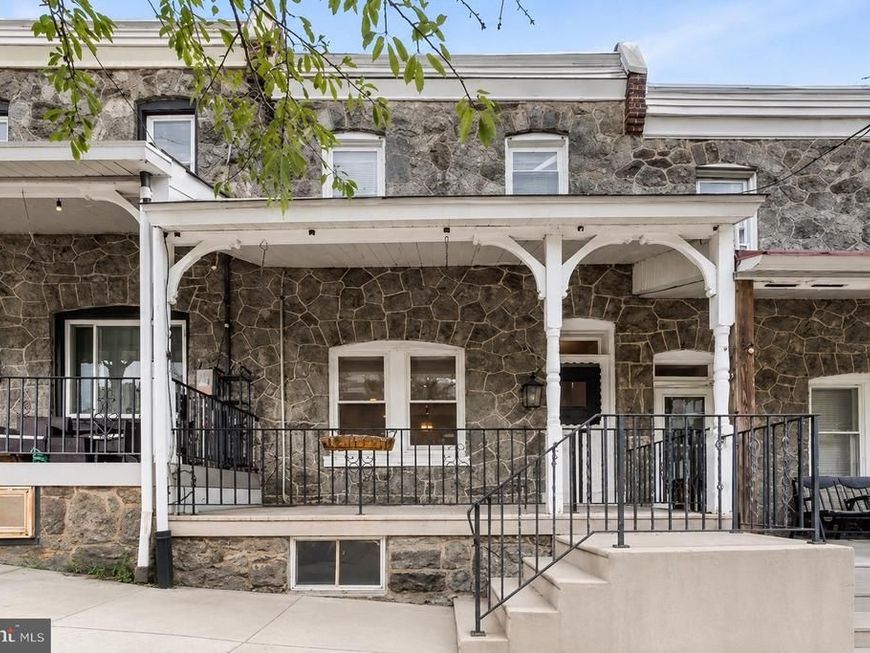 221 Righter Street, Philadelphia, PA 19128 Main Photo