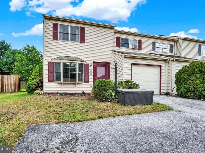 2988 Milky Way, Dover, PA 17315 Main Photo