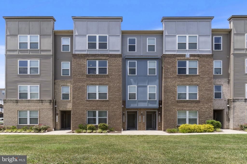 7639 STEMHART LANE, HANOVER, MD 21076