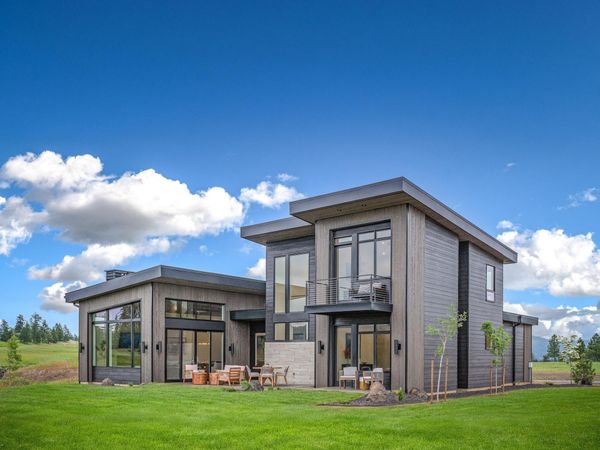 5485 W Rivelle Ct, Coeur d'Alene, ID 83814