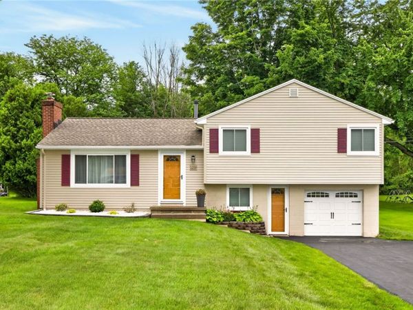 1219 Wall Road, Webster, NY 14580