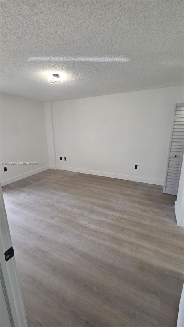 7125 NW 186th St , Unit B201, Hialeah, FL 33015 Photo