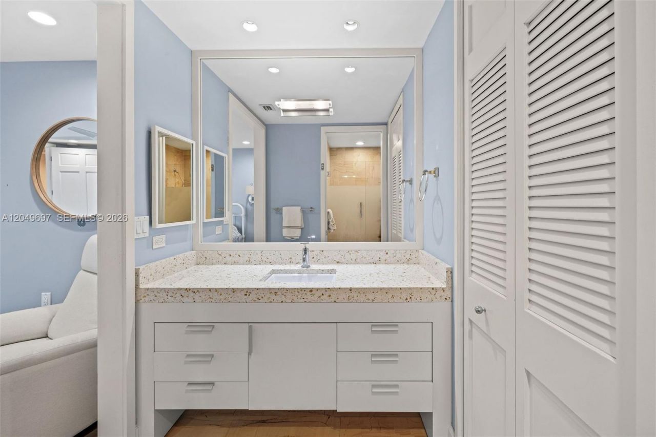 5245 Fisher Island Dr , Unit 5245, Miami Beach, FL 33109 Photo
