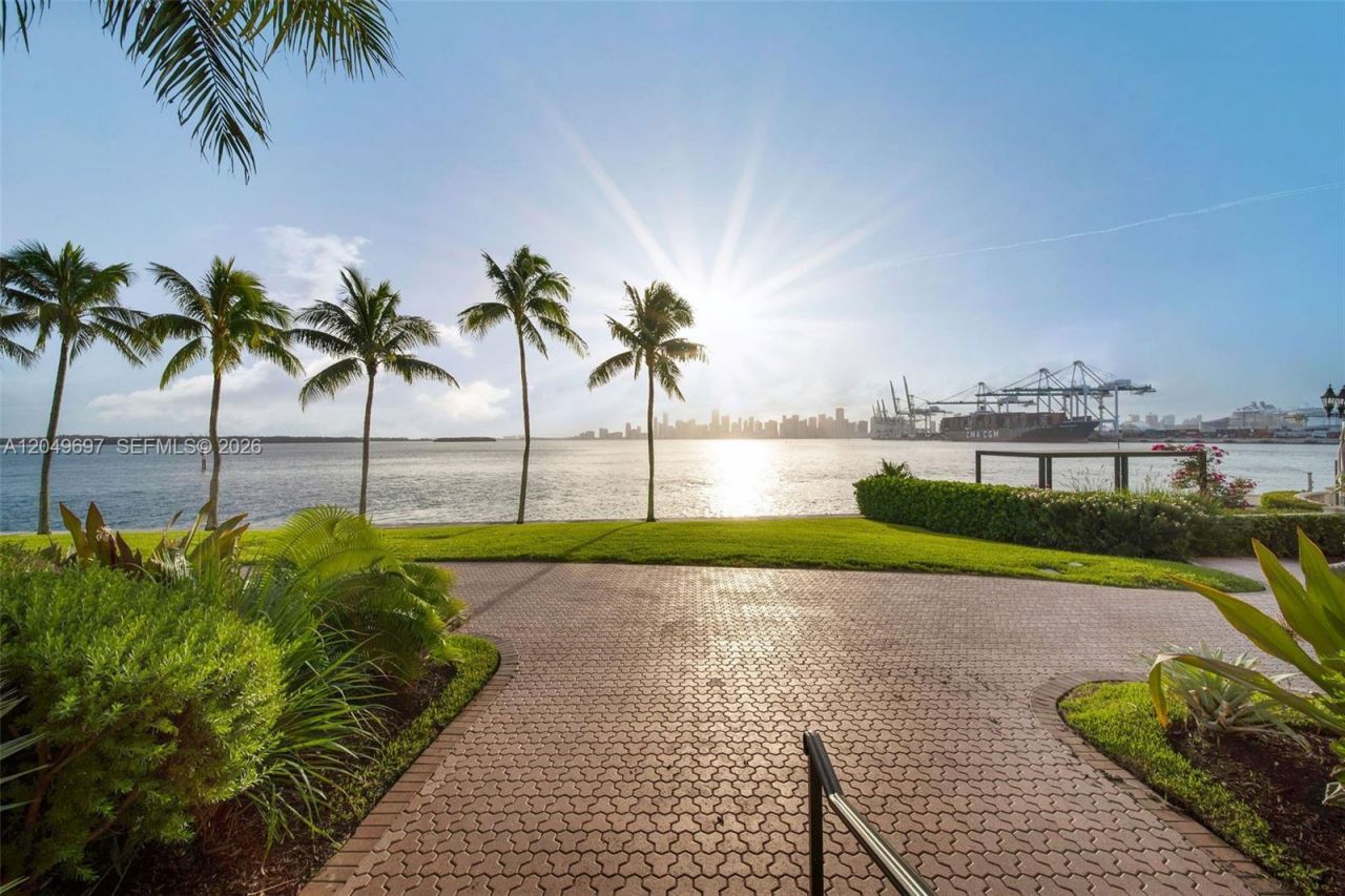 5245 Fisher Island Dr , Unit 5245, Miami Beach, FL 33109 Photo
