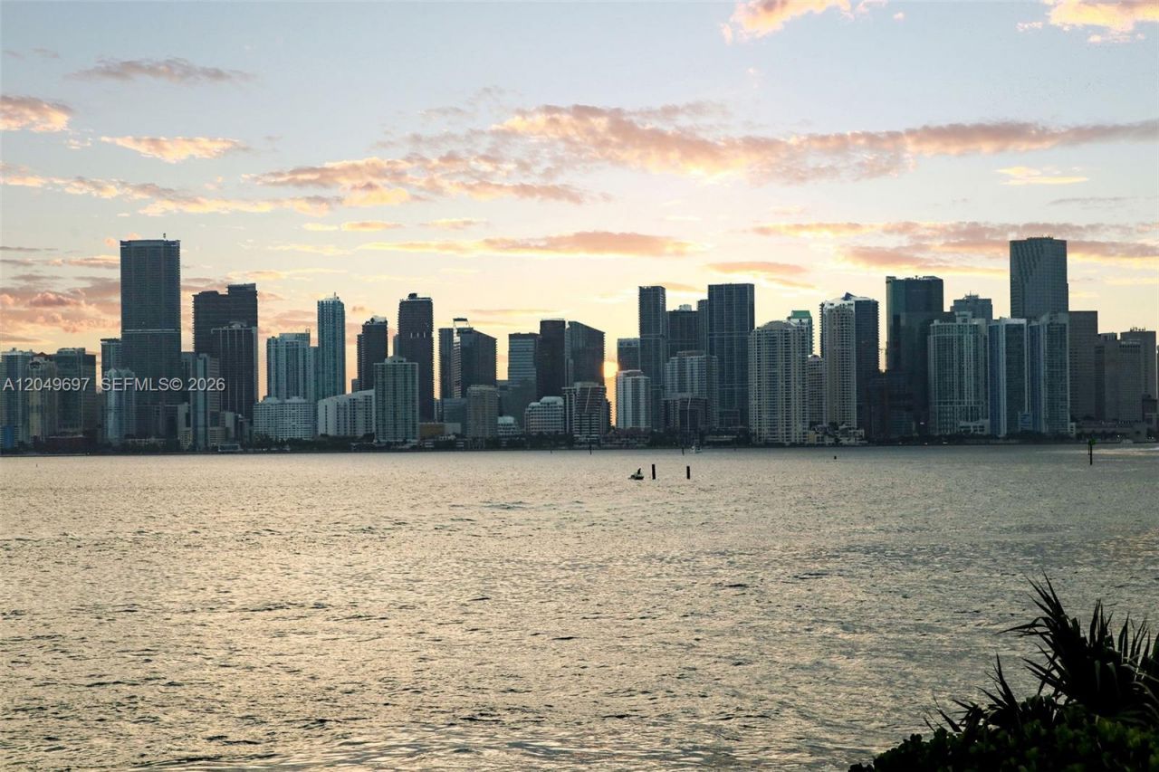 5245 Fisher Island Dr , Unit 5245, Miami Beach, FL 33109 Photo