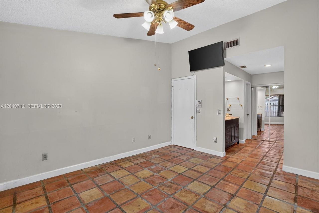 15065 SW 49th Ln, Unit F, Miami, FL 33185 Photo