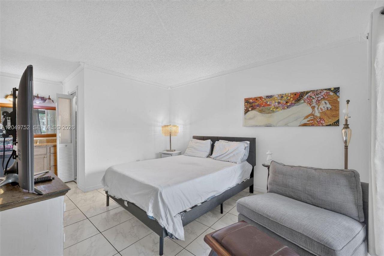 14929 SW 104th St , Unit 21-14, Miami, FL 33196 Photo