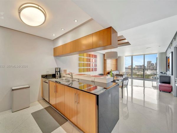 1750 N Bayshore Dr , Unit 3910, Miami, FL 33132