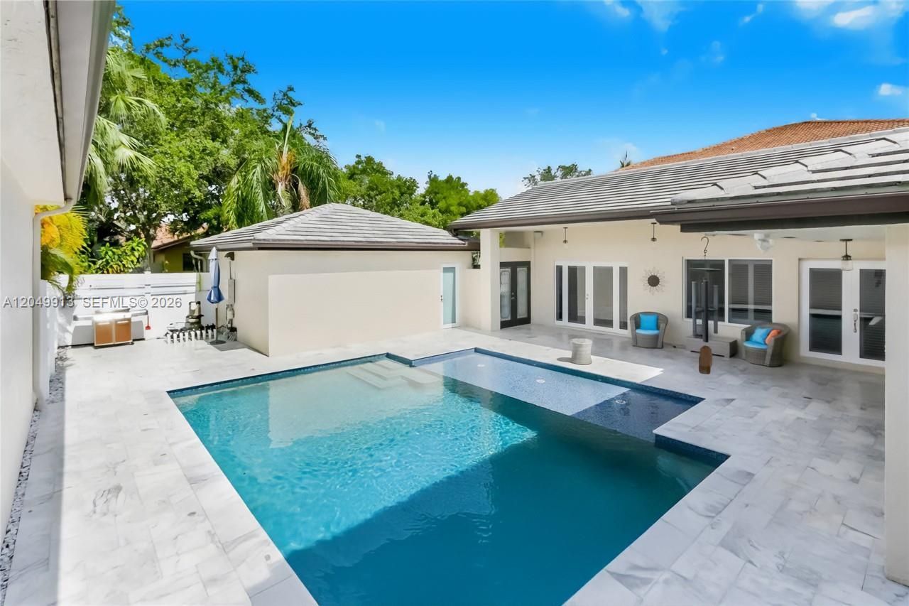15241 NW 89th Ave, Miami Lakes, FL 33018 Photo