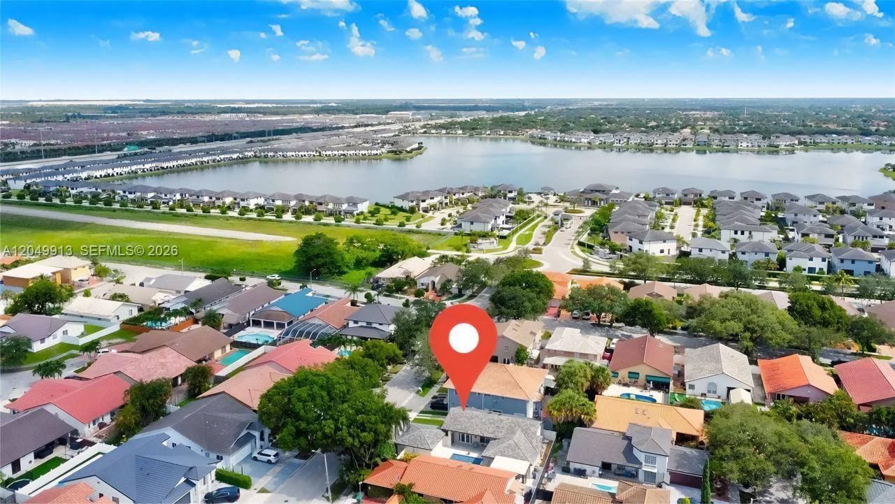 15241 NW 89th Ave, Miami Lakes, FL 33018 Photo