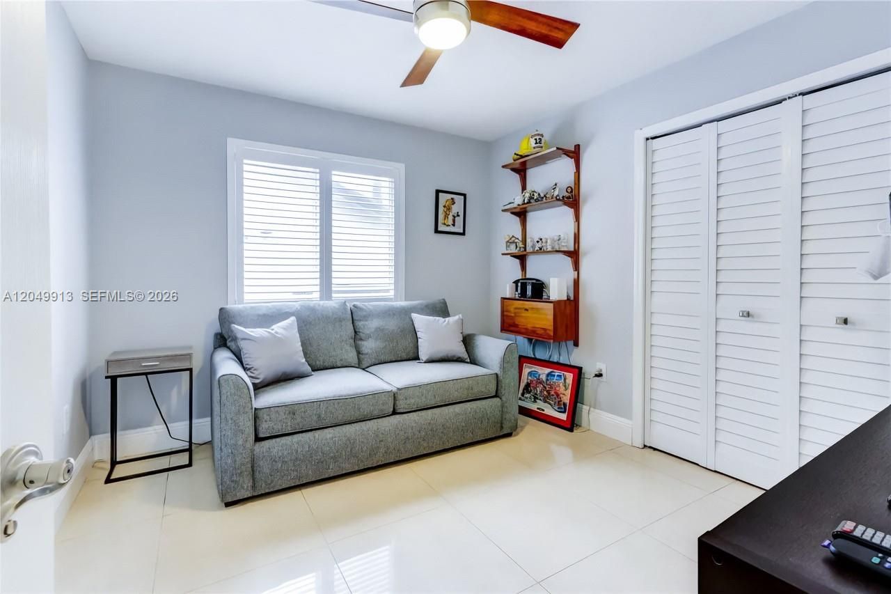 15241 NW 89th Ave, Miami Lakes, FL 33018 Photo